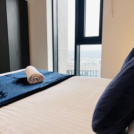 Premium Deals L Last-Minute Stay L 4 Min Walk To Birmingham Central Library L 18Th Floor 2 Bed 2 Bath City Centre Penthouse With Gym & Netflix By Jvt Short Lets Buitenkant foto
